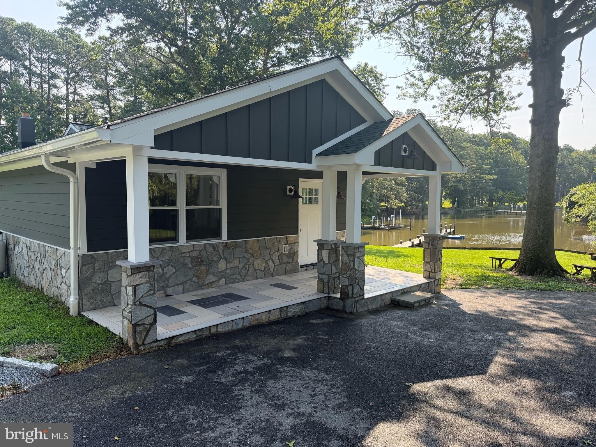 109 Yewell Rd – photo 3