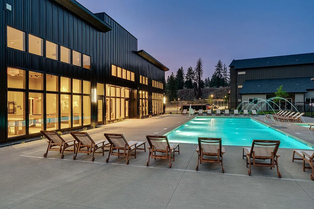 The Vistas Apartments at Beacon Hill – photo 4