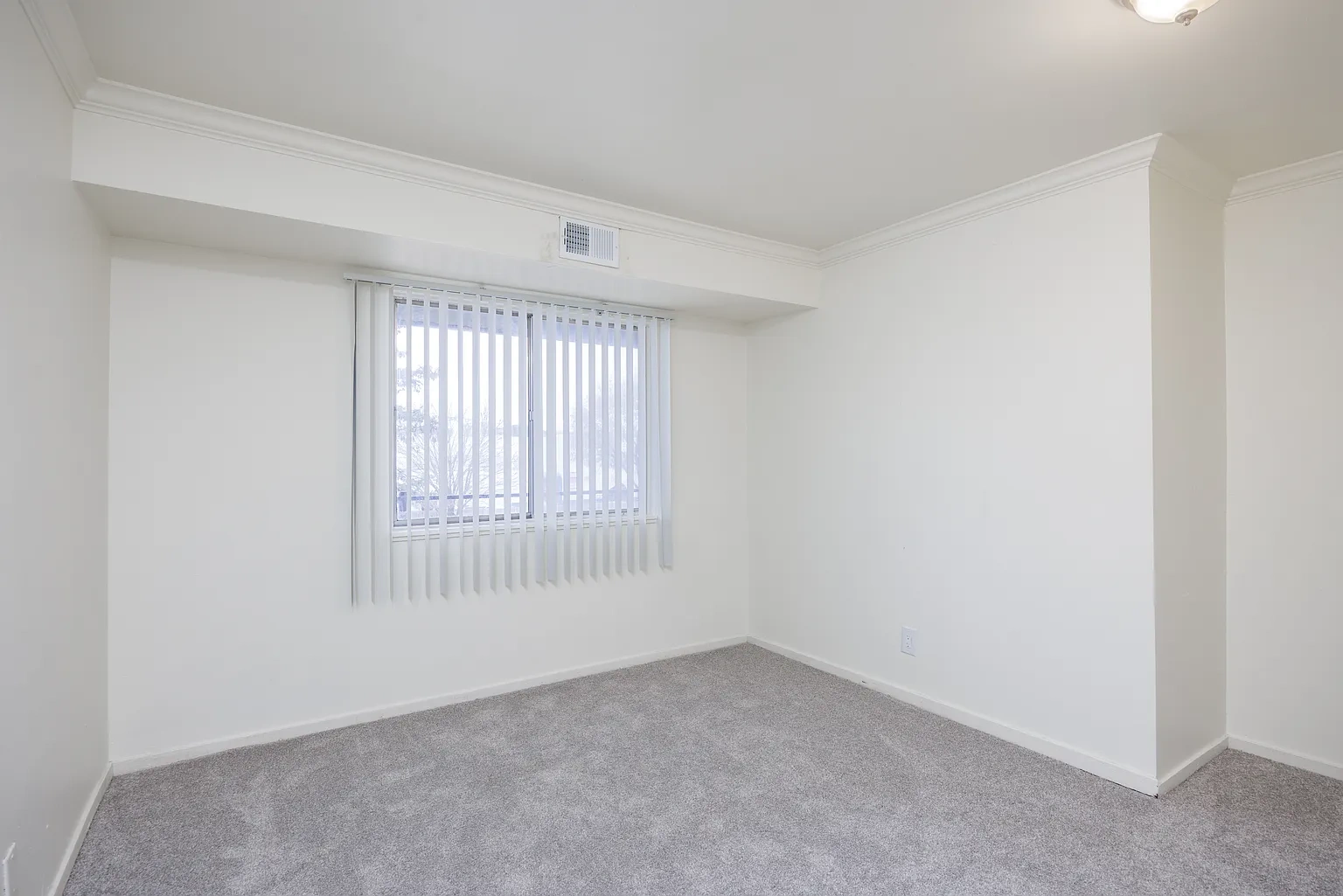 The Forum Apartments – photo 1