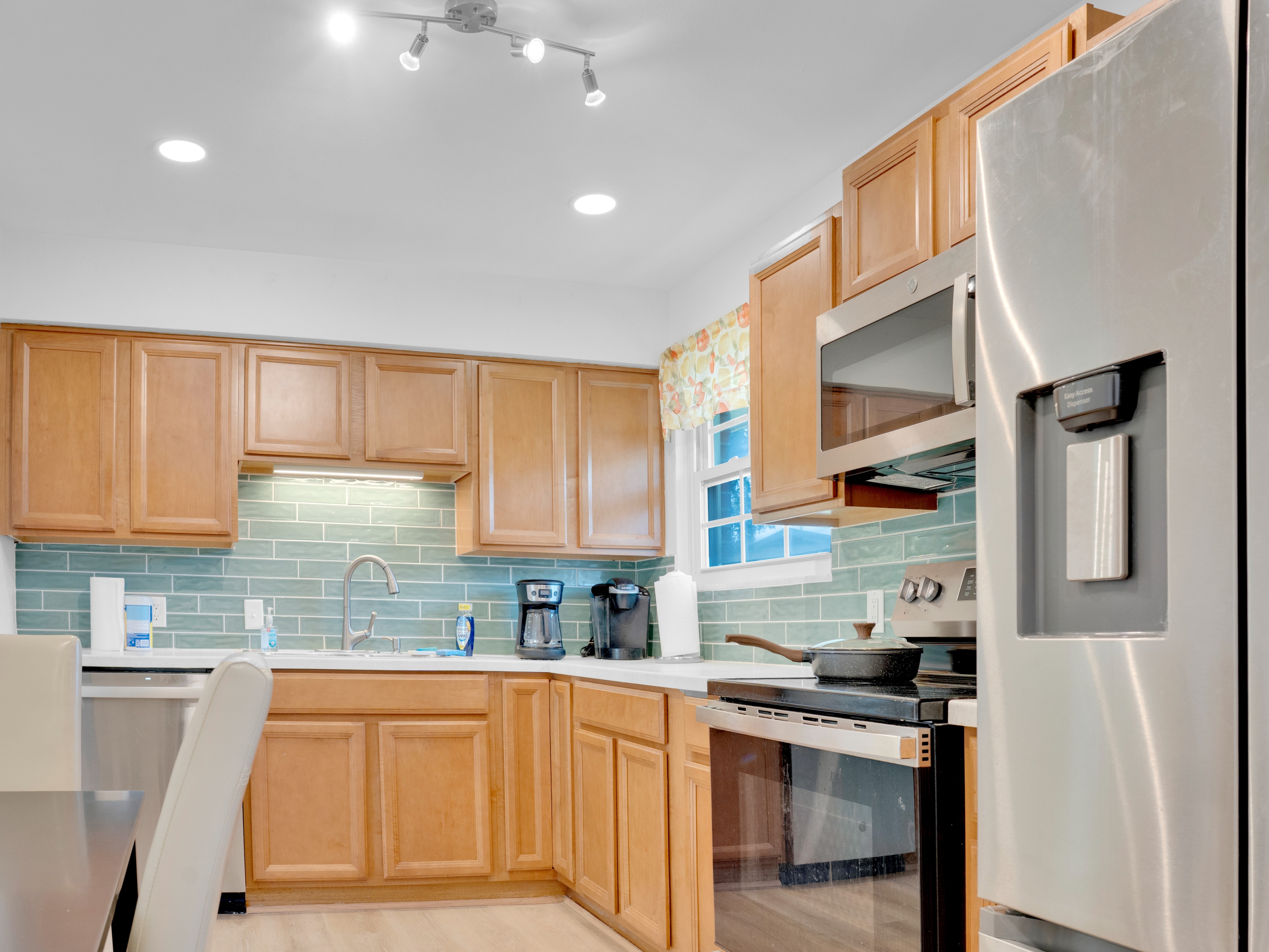 104 W Jackson St – photo 3