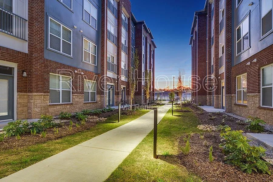 River House Apartments – photo 5
