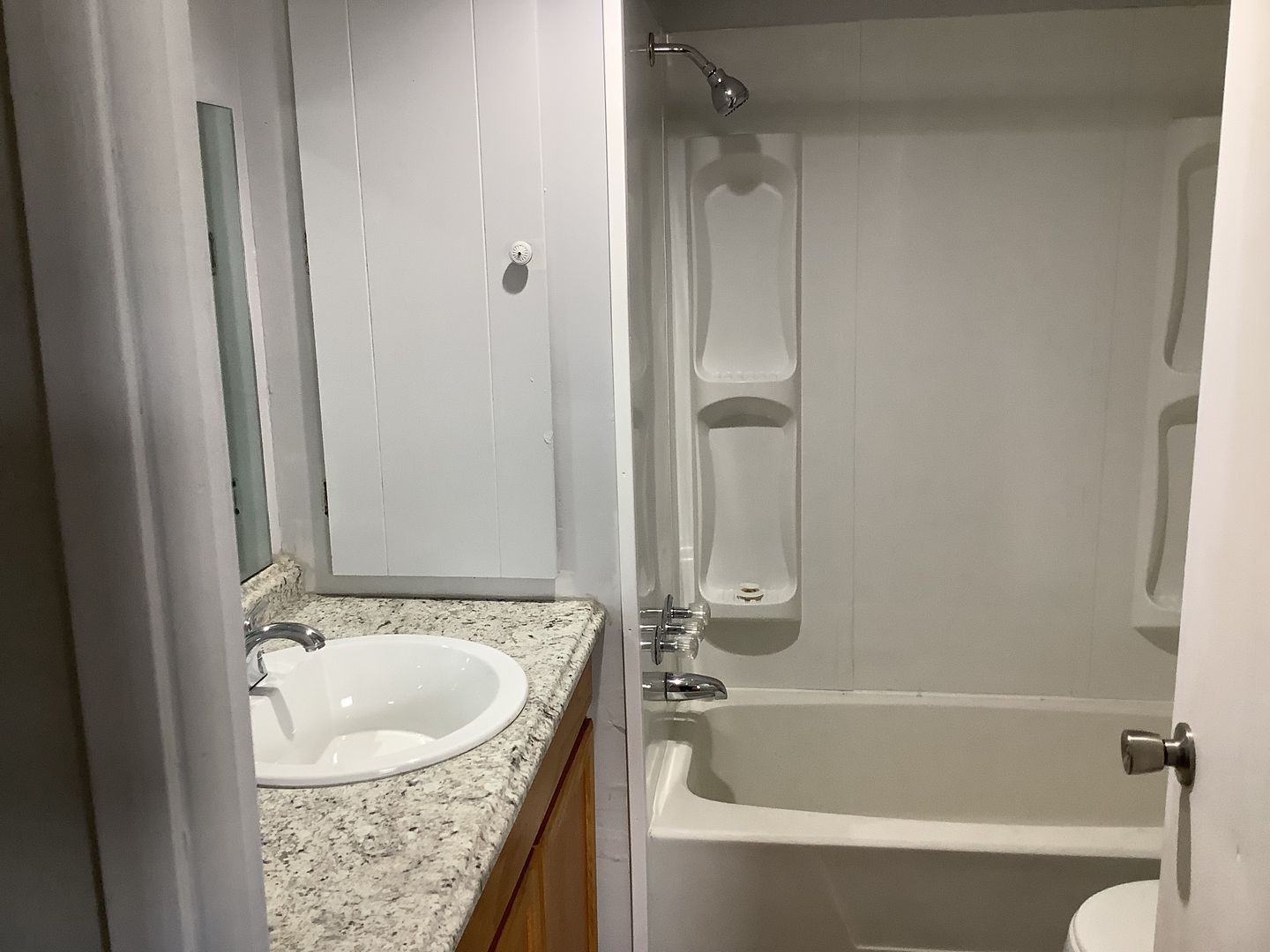 1505 Goodyear Ave unit # 10 – photo 3