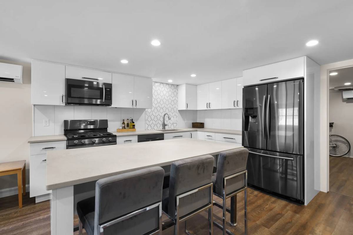 4701 Olden Rd unit B – photo 1