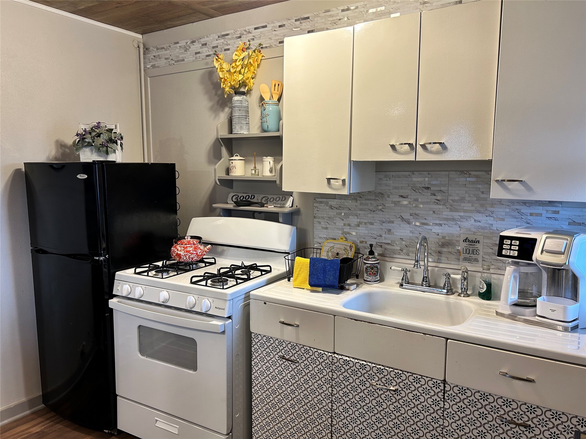 161 Alexander Dr unit 8 – photo 5