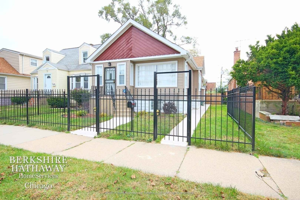 12427 S Stewart Ave – photo 1
