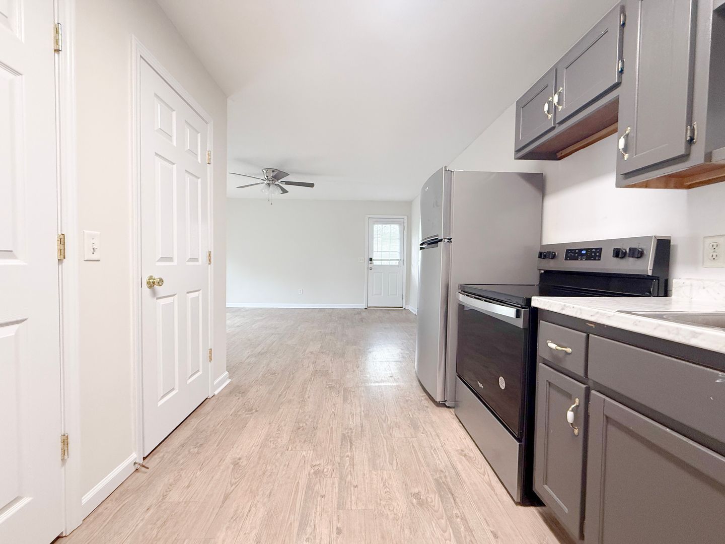 1351 N Dixie Ave unit Dixie Place D2 – photo 2