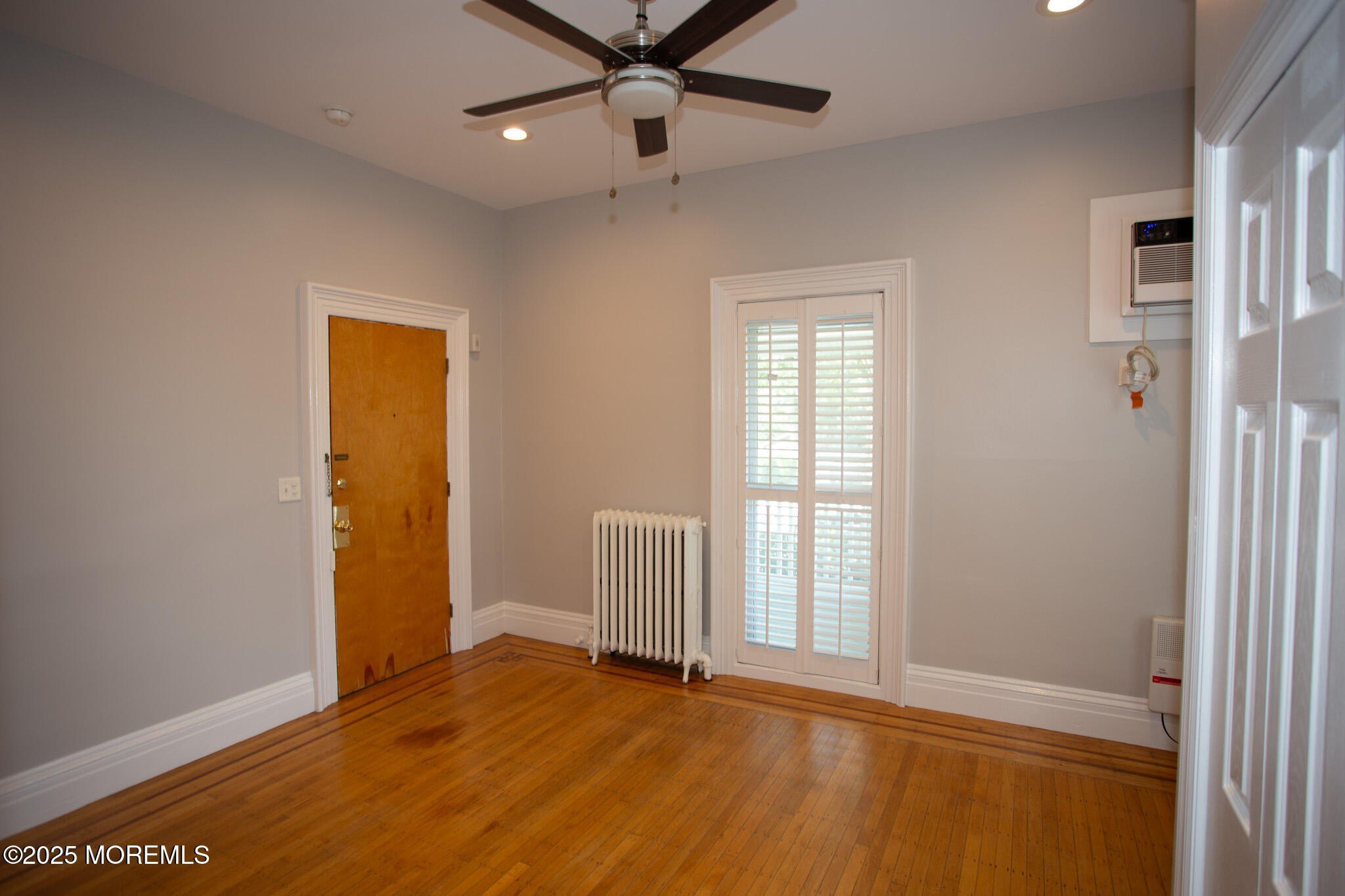 6 3rd Ave #2 – photo 4