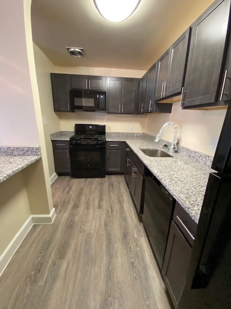 3331 Hewitt Ave unit 3400 #002 – photo 2