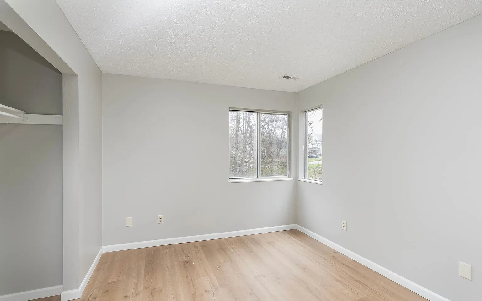 University Commons Apartments – photo 1