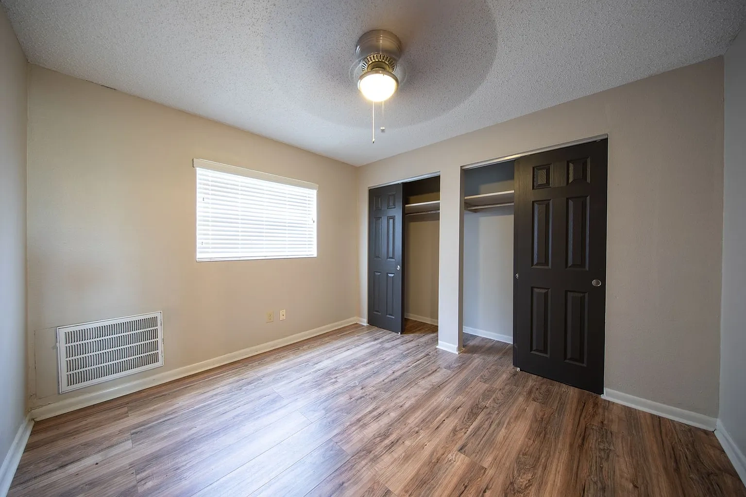 Lake Silver Apartments – photo 5