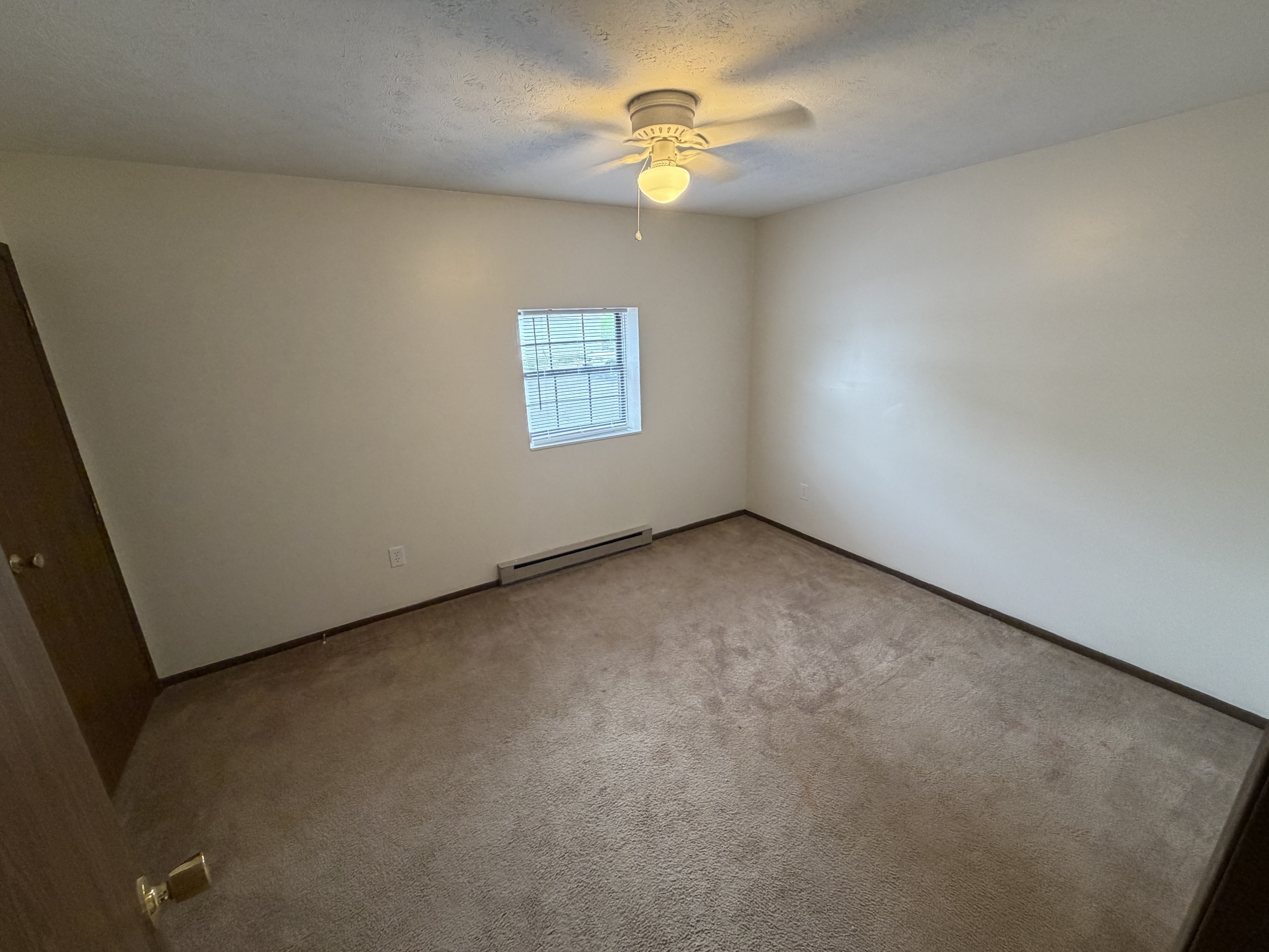 904 N Main St unit 1 – photo 4