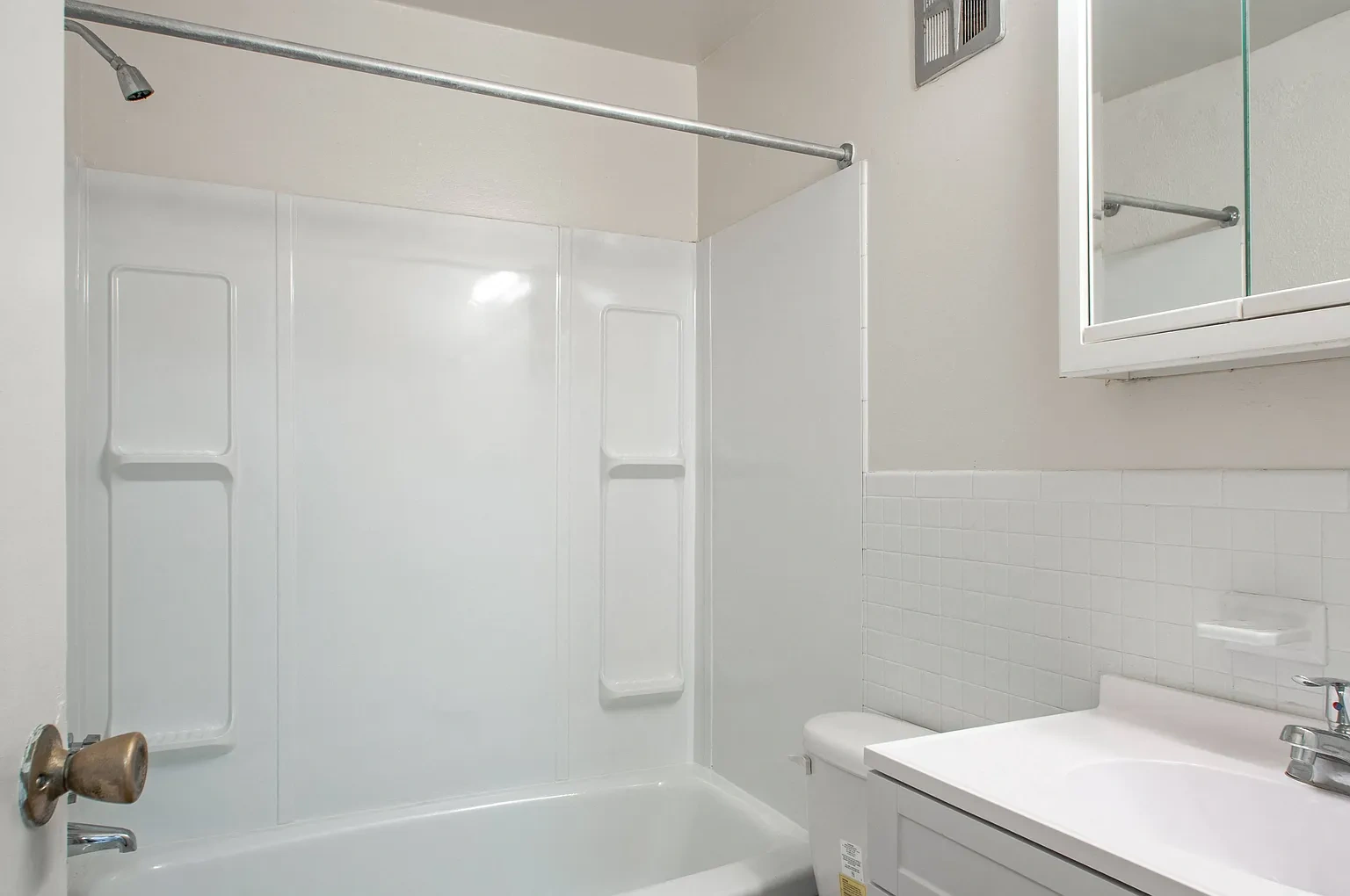 Pennsbury Court Apartments – photo 5