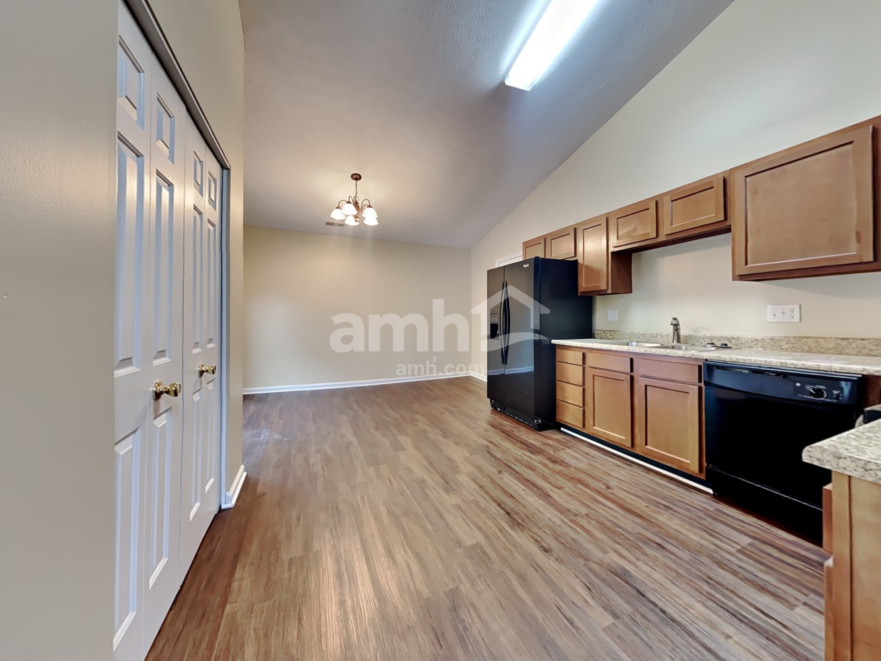 2515 Bridgewood Dr – photo 4