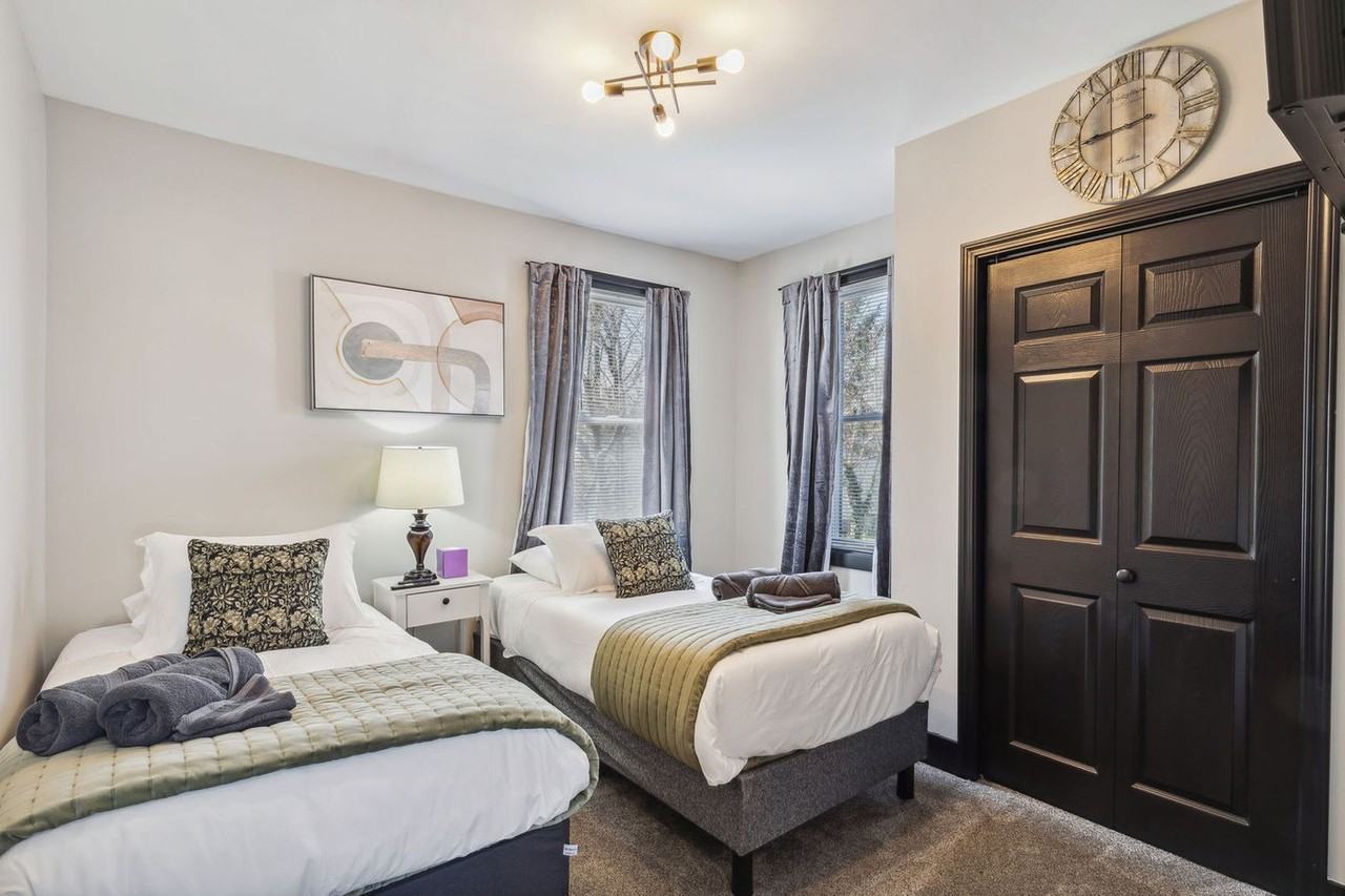 2294 E 86th St unit 1593879P – photo 5