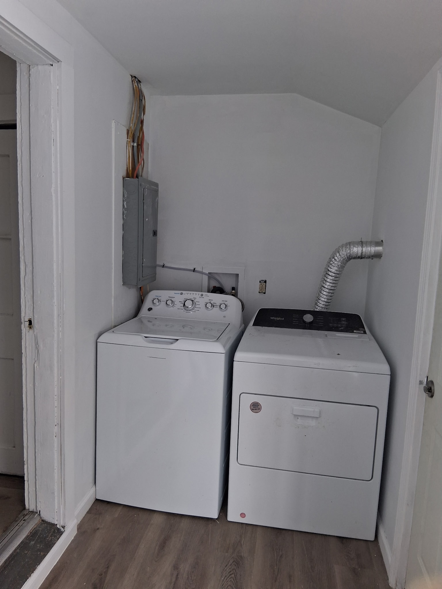518 Scott St unit 1 – photo 4