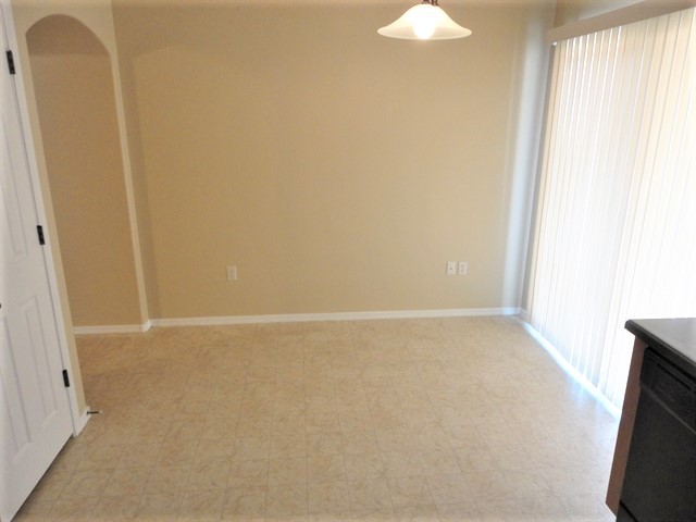 364 W Dawn Blossom Dr – photo 4
