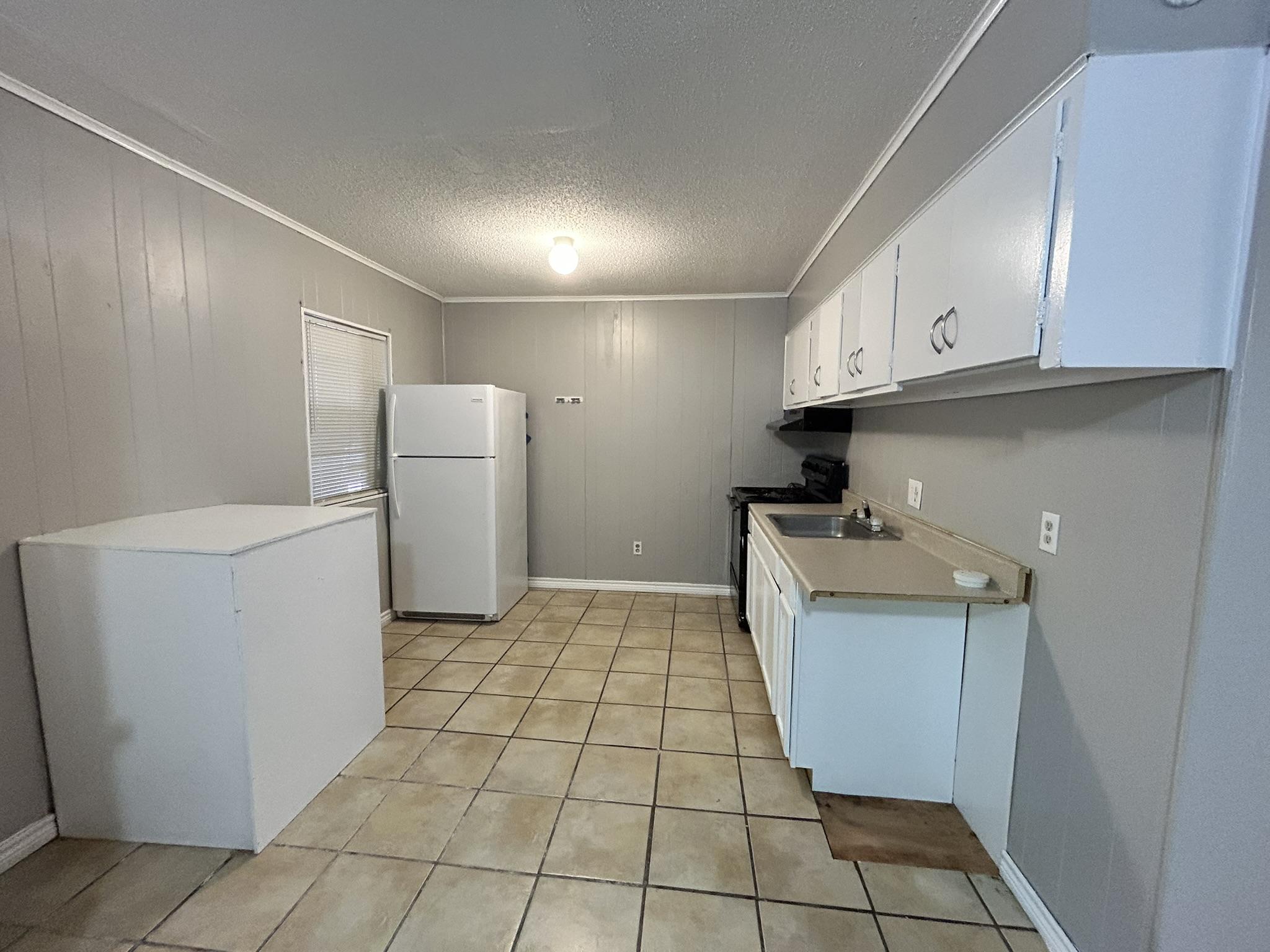 1600 Brentwood Dr unit 105 – photo 2