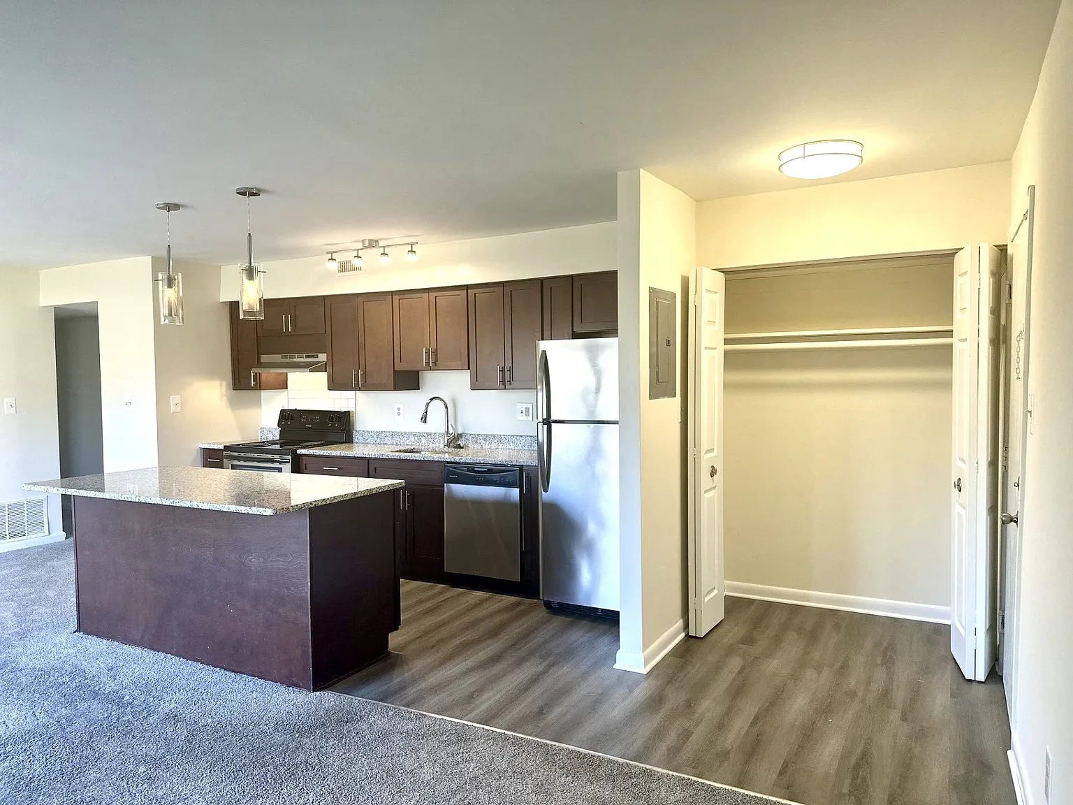 The Reserve at West Hills – photo 3