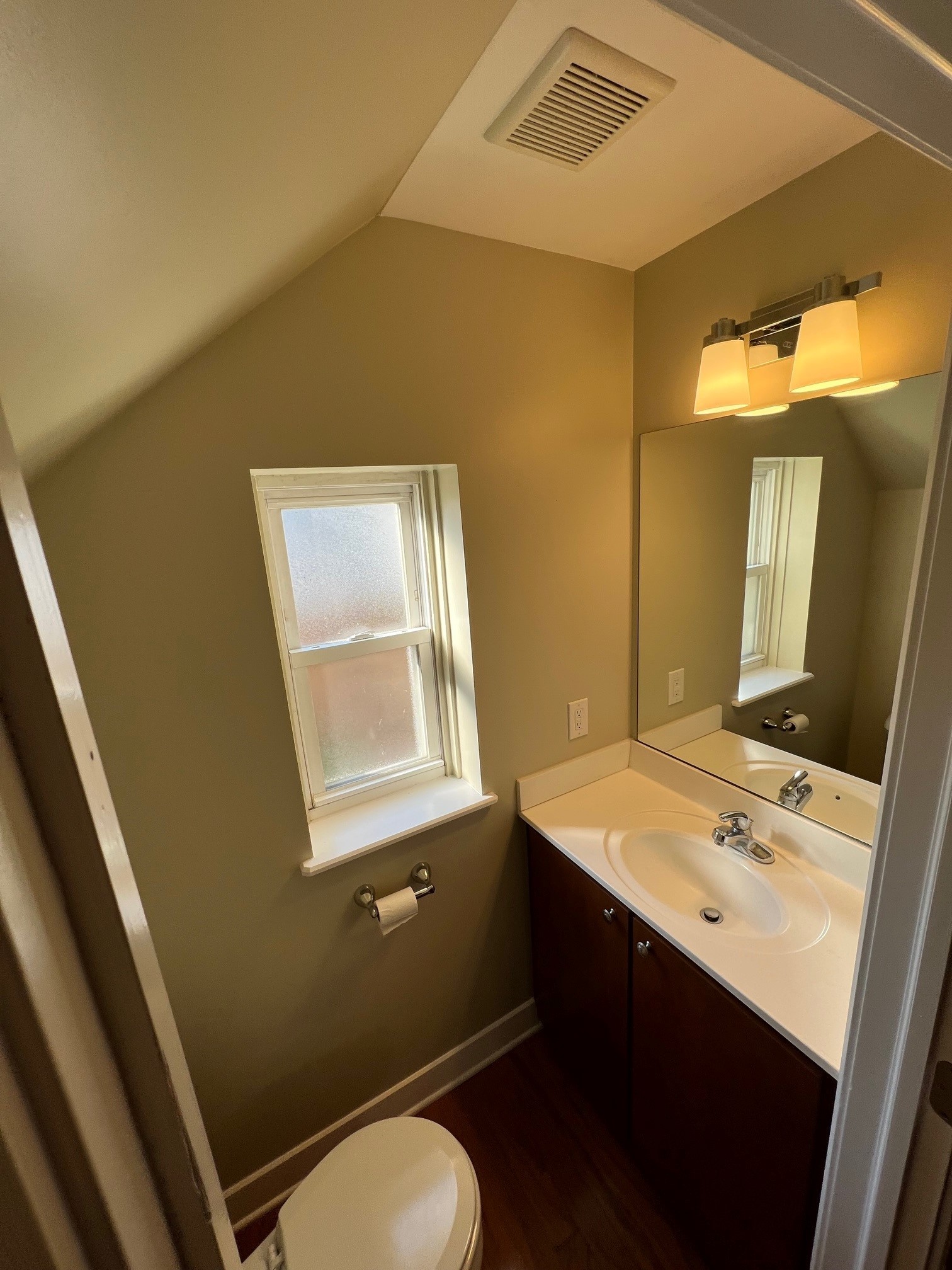 1088 Perry St unit C – photo 3