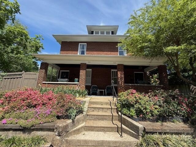 715 Ferdinand Ave SW – photo 1