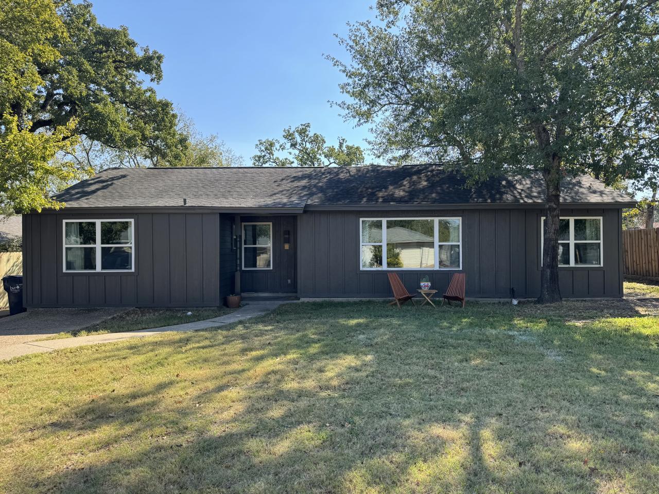 727 Mary Lake Dr – photo 1