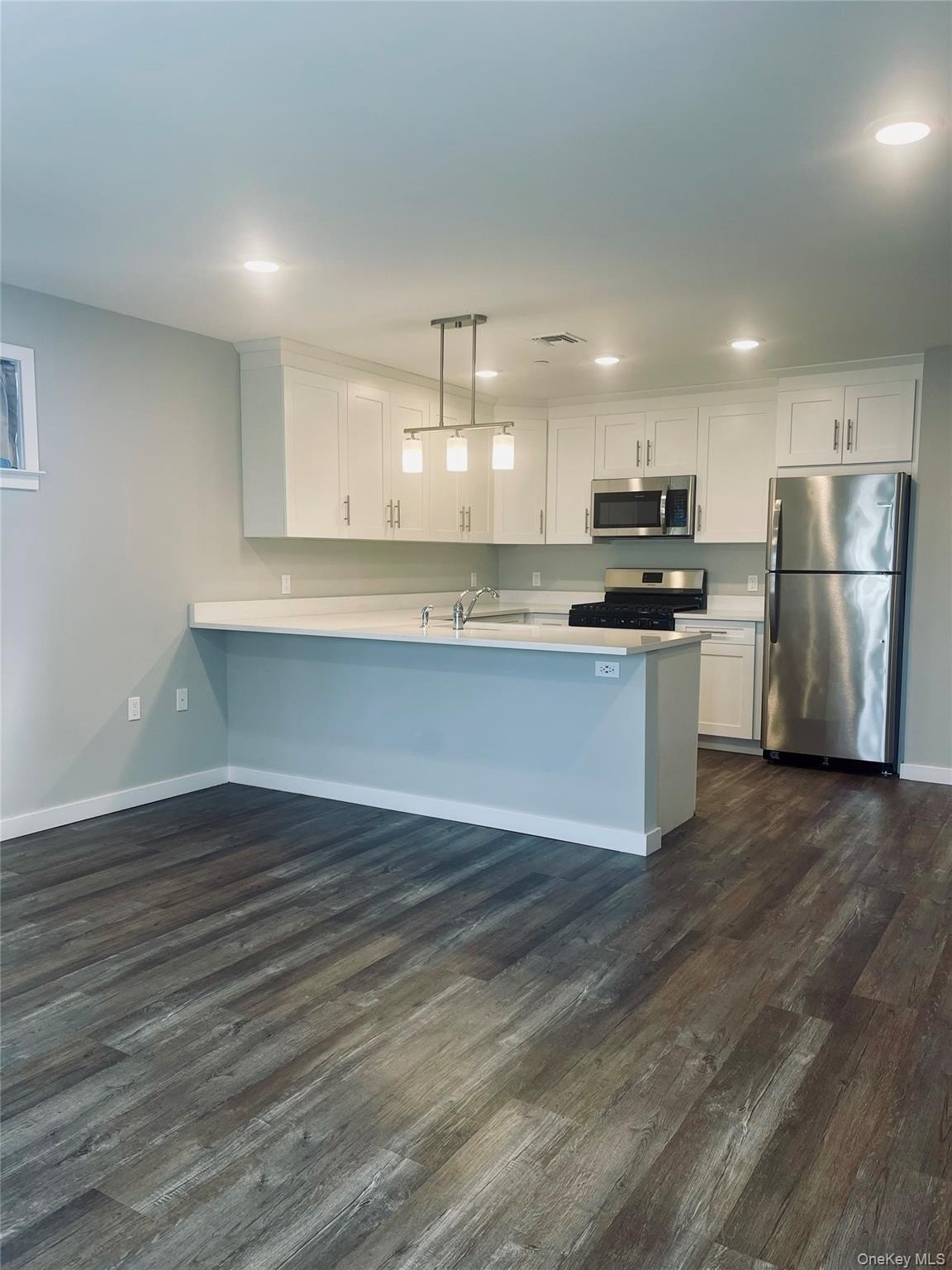 221 Eastview Dr #17 – photo 3