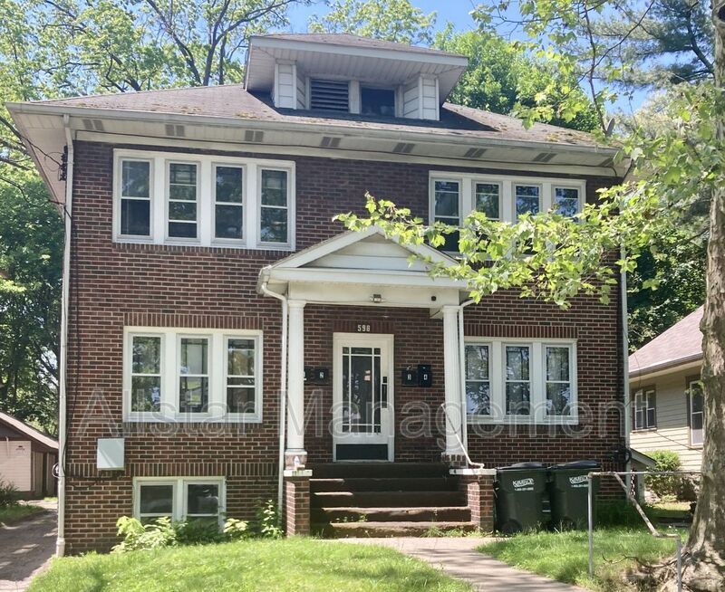 598 Blaine Ave unit 3 – photo 1