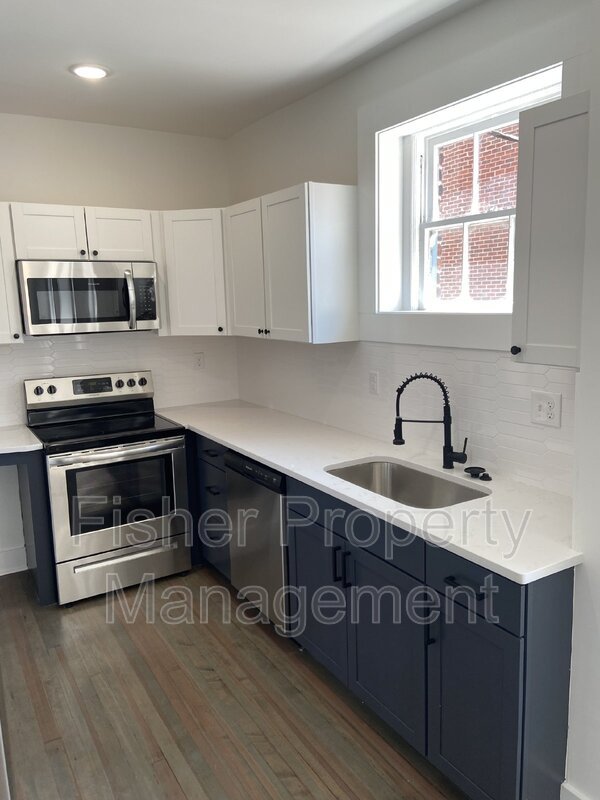 111 N Foushee St unit 1 – photo 4