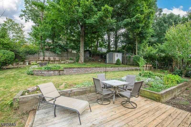 97 New York Ave – photo 3