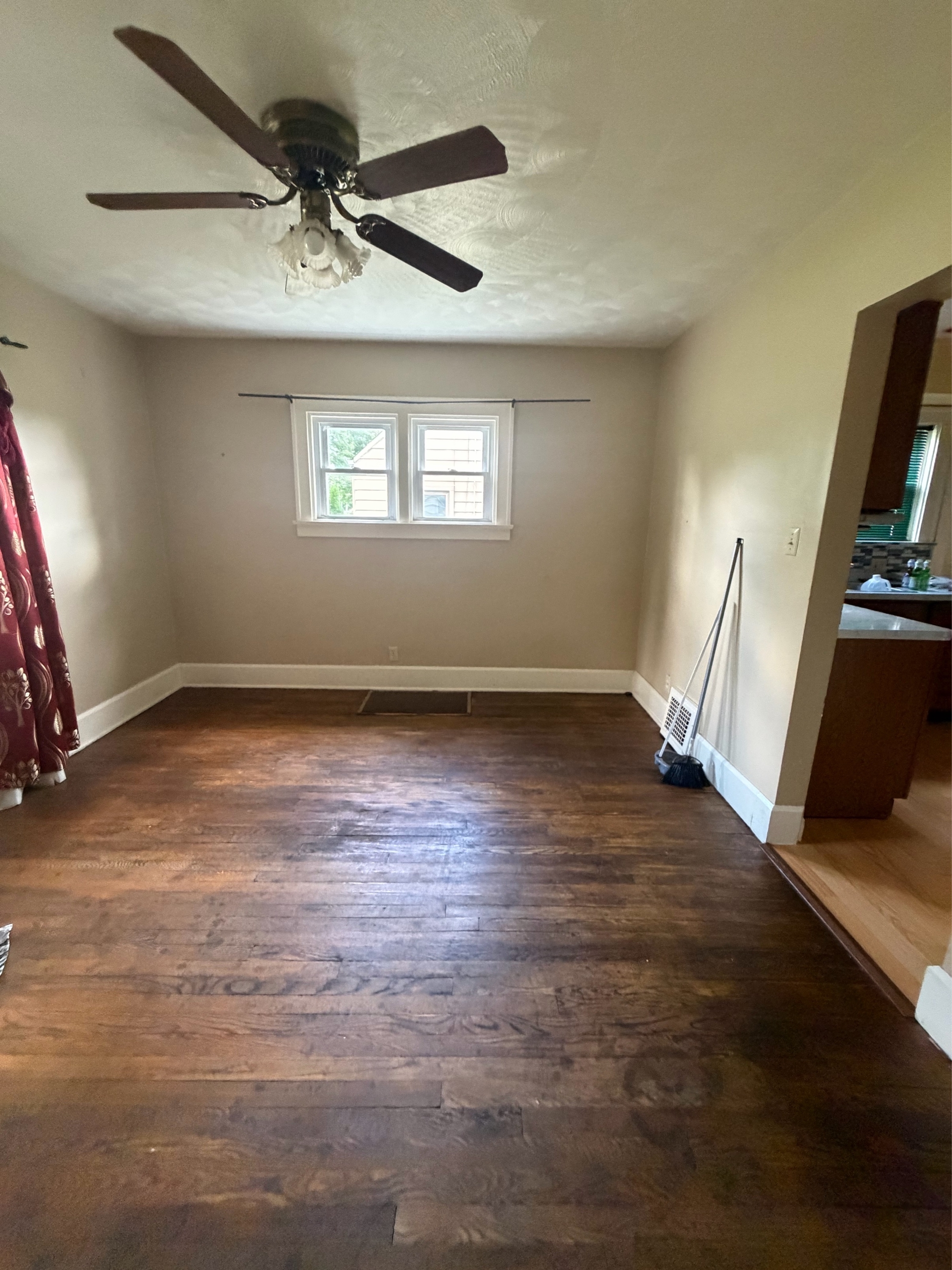 5418 Southern Blvd – photo 4