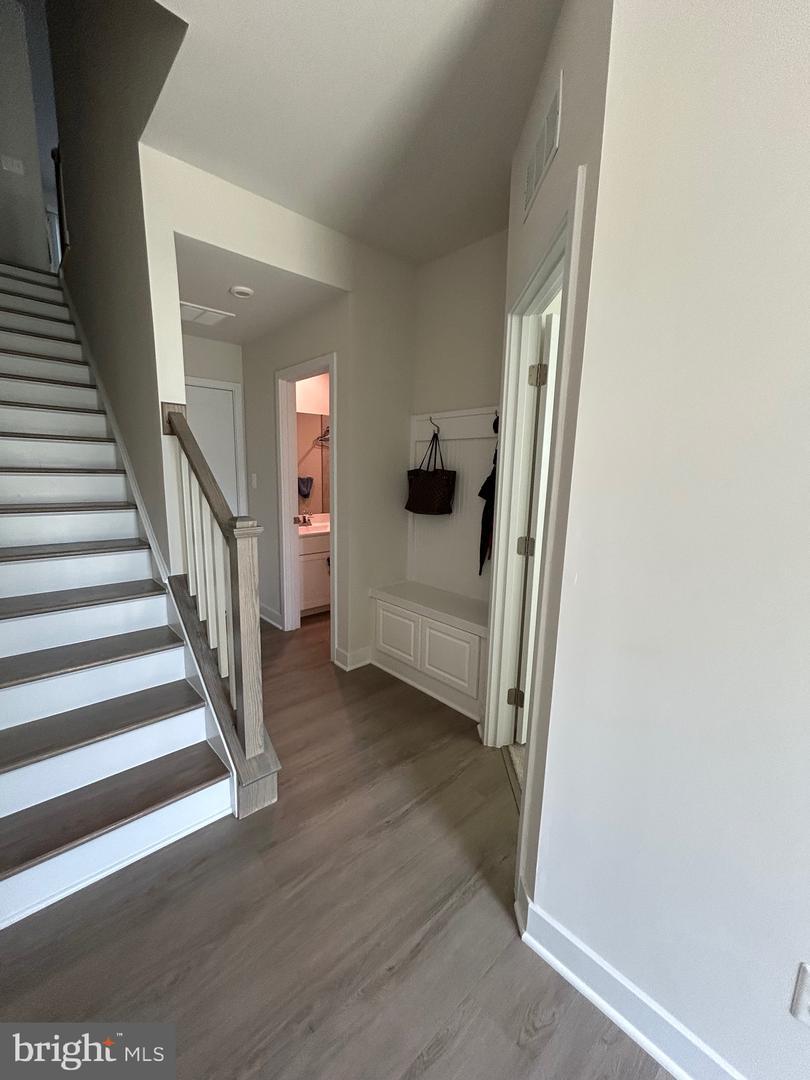 13961 Airfoil Rd – photo 5