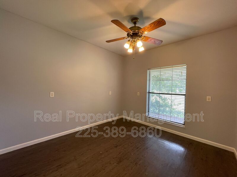 25491 Plantation Ave – photo 4