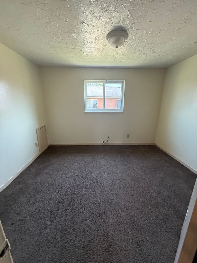 23921 Banbury Cir unit 7 – photo 4
