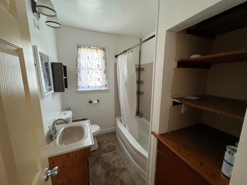 309 55th St – photo 5
