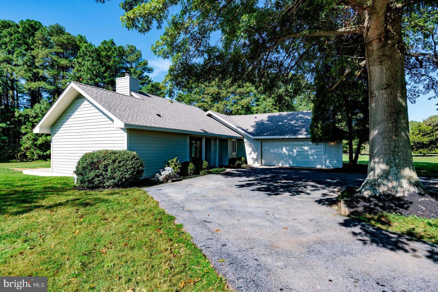 102 Golf Ct – photo 1