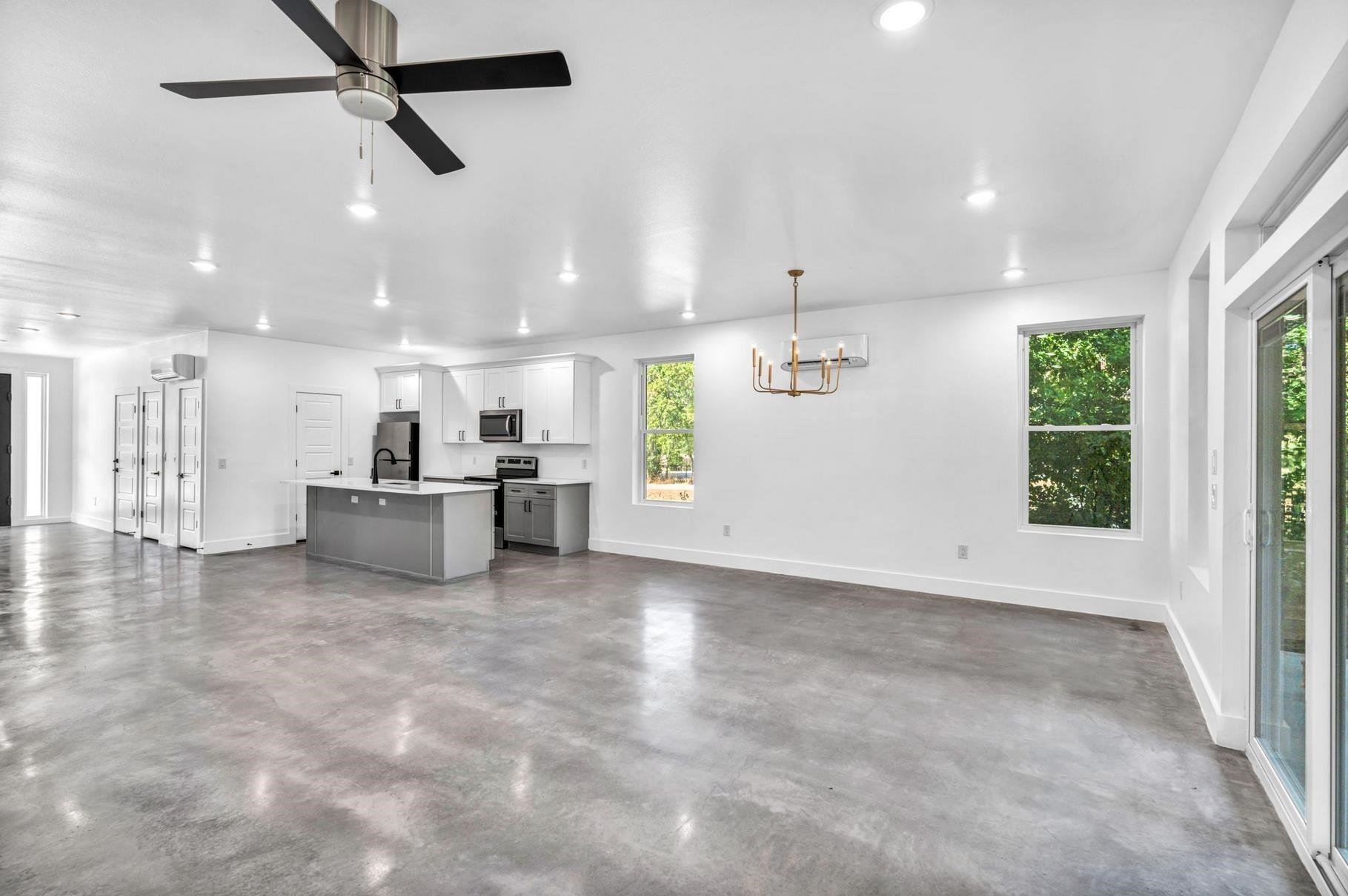1006 E Marble St – photo 2