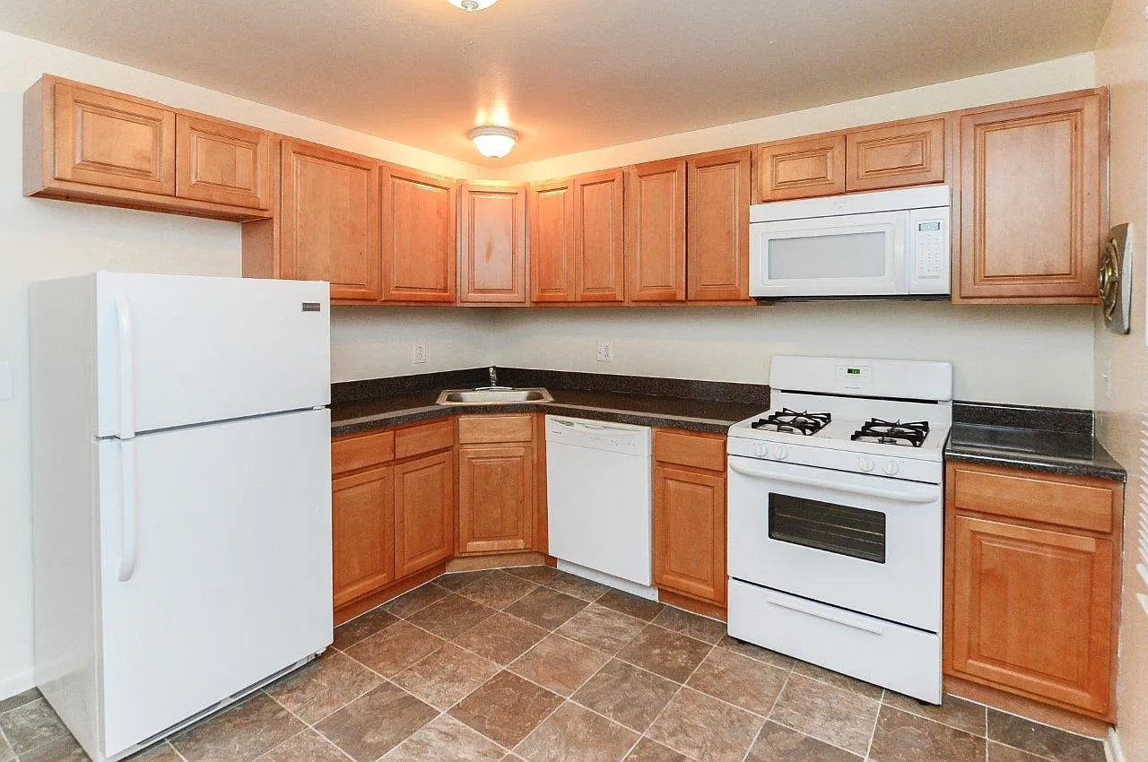 Woodcrest Apartment Homes – photo 3