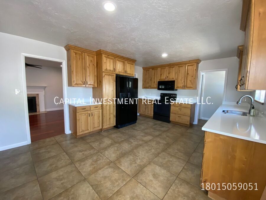 2626 S 1700 E – photo 4