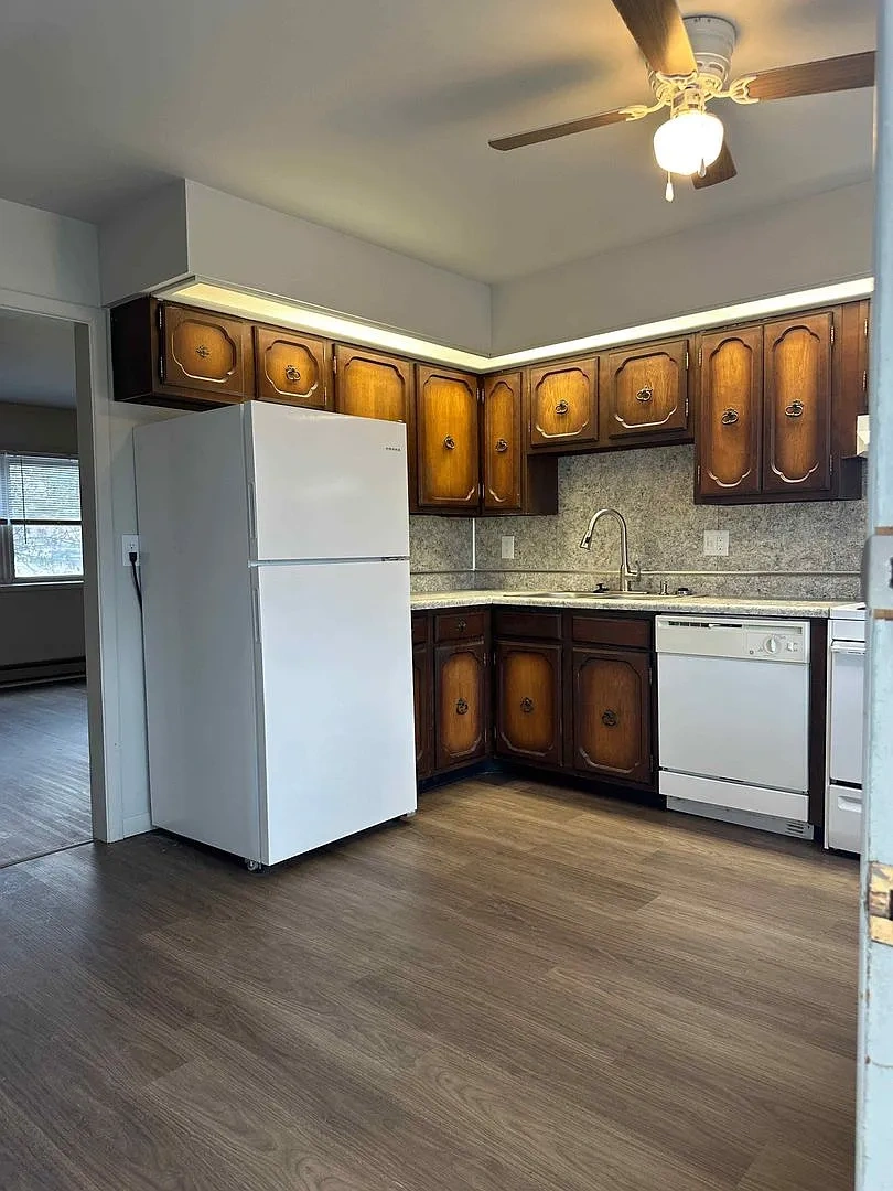 125 Berwick LLC – photo 3
