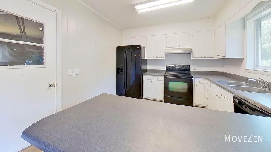 510 Wesley Ave – photo 3