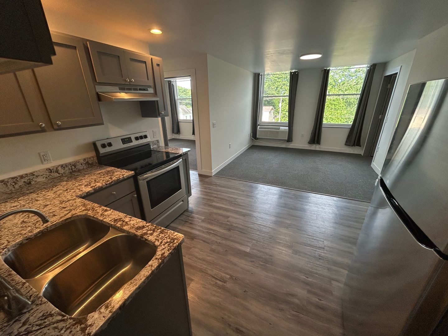 704 N Main St unit 704-301 – photo 3