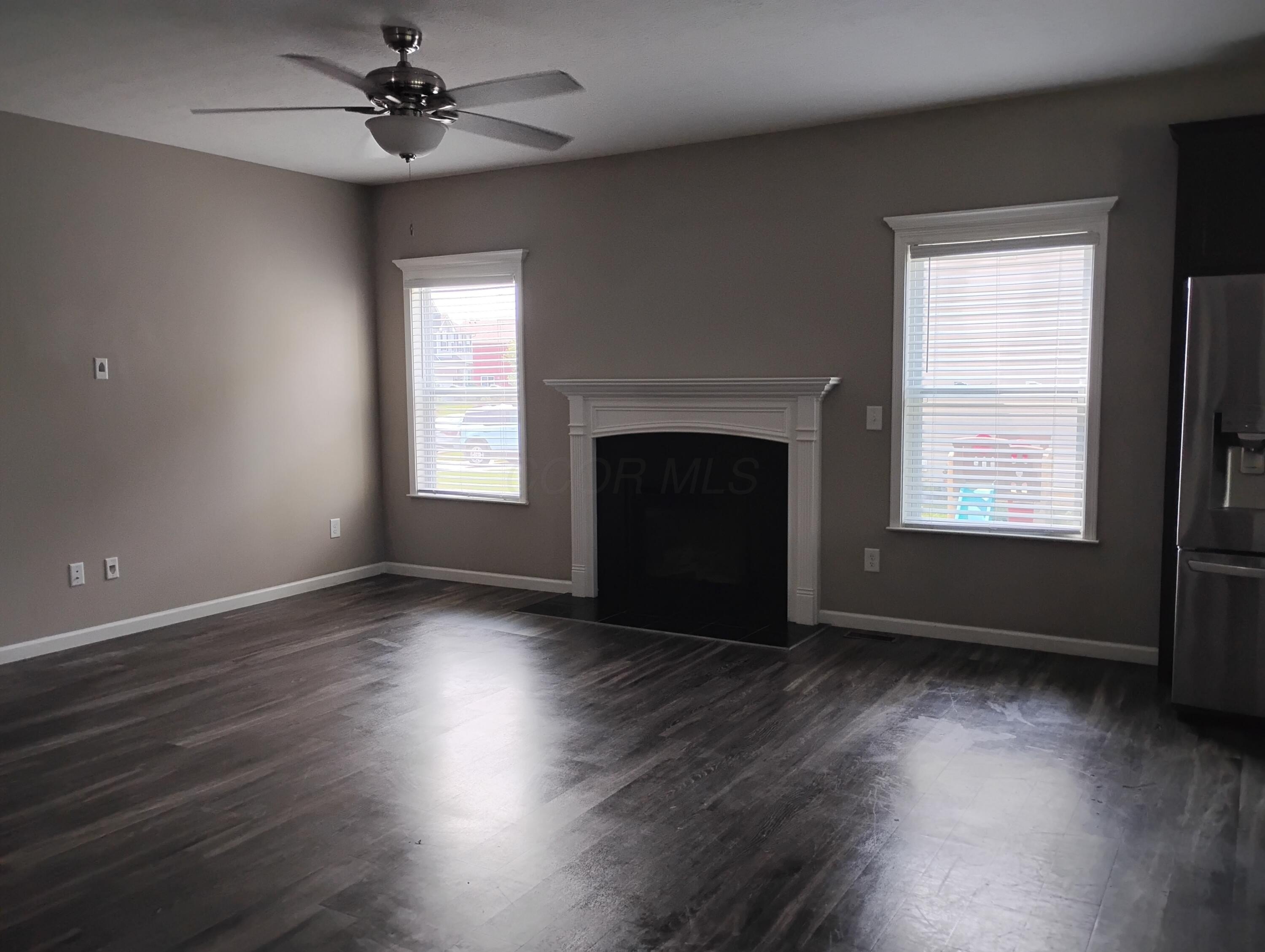 1453 Hoovler Way – photo 4