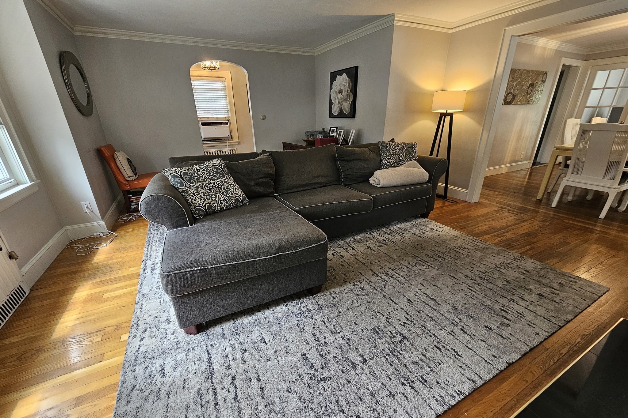 25 Essex St – photo 3