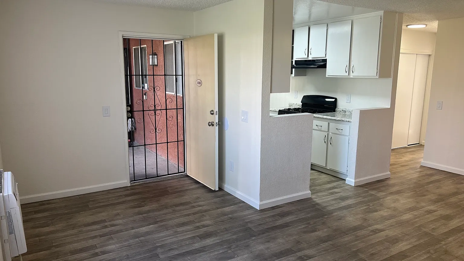 Villa De La Rosa Apartments – photo 1