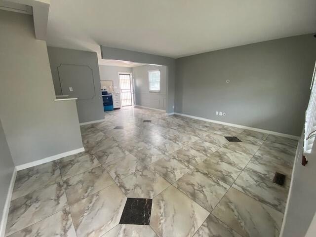 1559 Orson Dr – photo 2