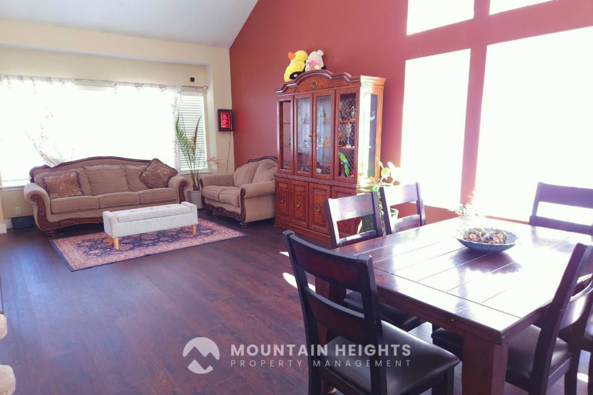 2096 Rainbow Point Dr – photo 5