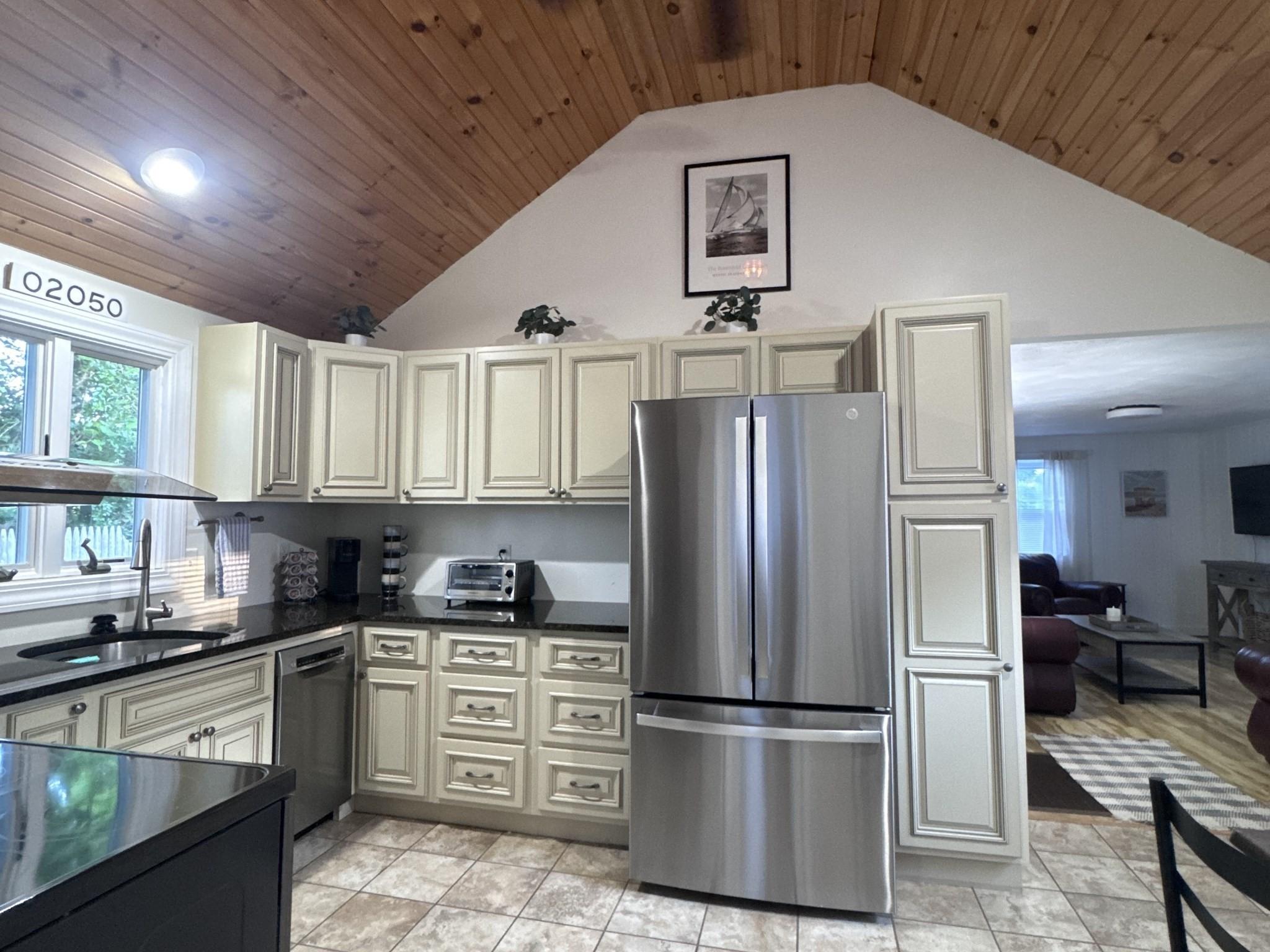 96 Nevada St unit 96 – photo 3