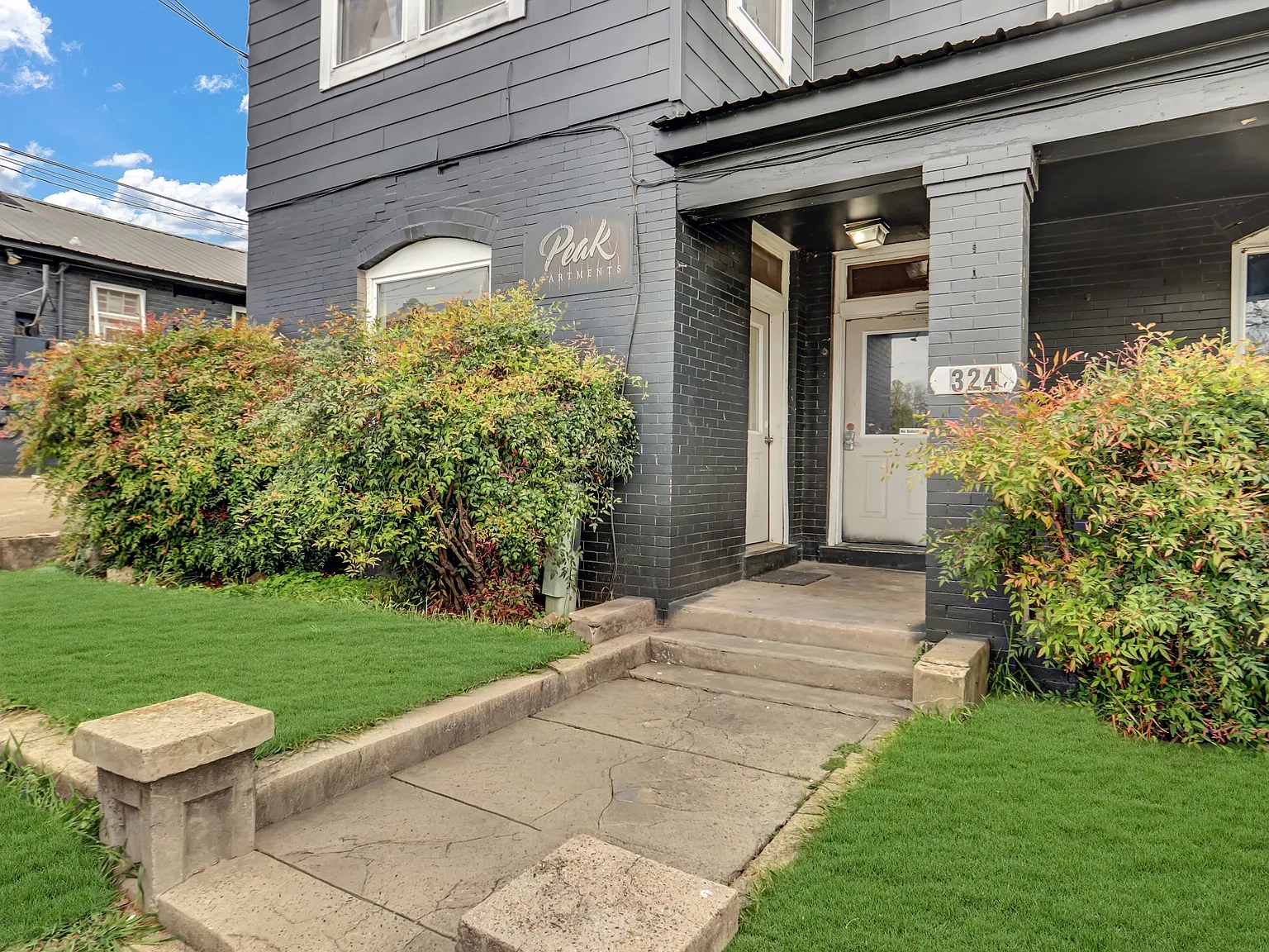 Peak Apartments – photo 3