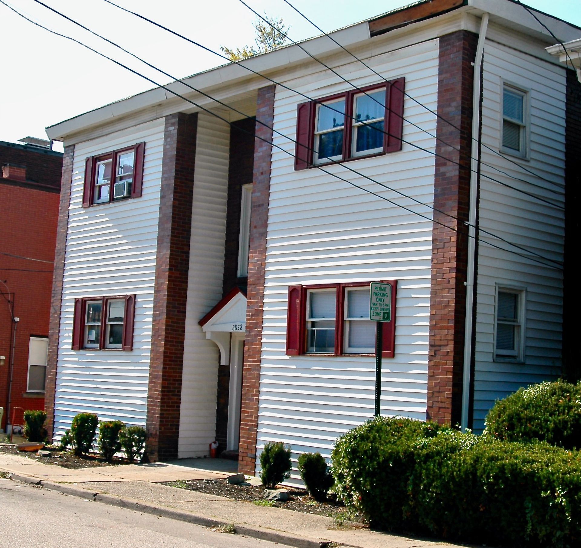 2838 Broadway Avenue – photo 3