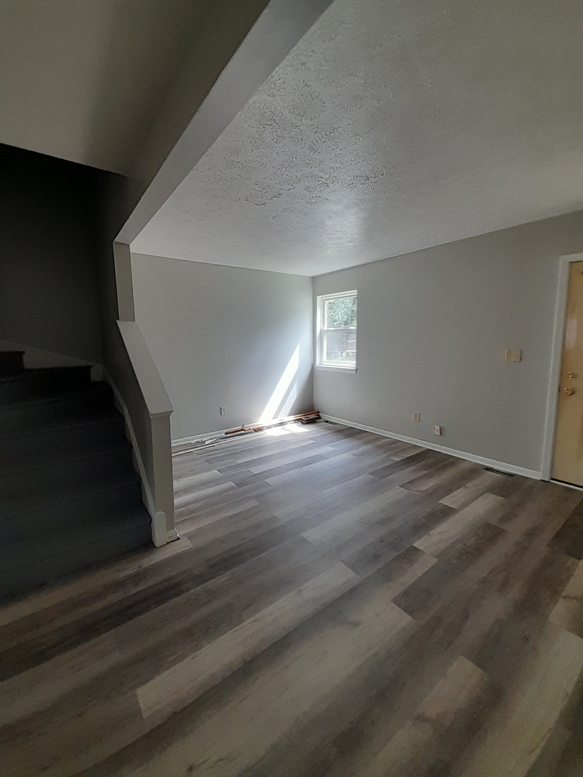 244 E Prospect St – photo 5